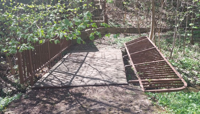 Obnova stezky pod břehem Palackého