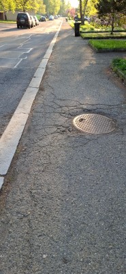 Rekonstrukce chodníku na ulici Horní od č.p. 813 po č.p. 857, Třinec-Lyžbice