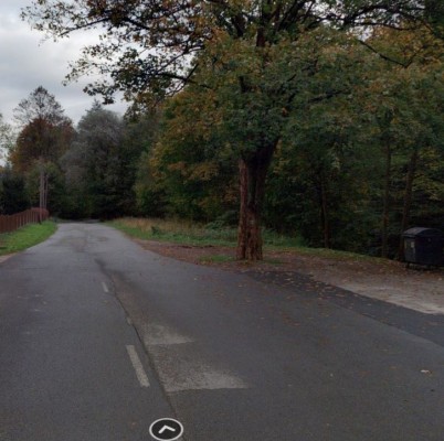 Úprava/zjednodušení značení na zastávce Tyra, Hájenka