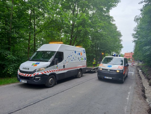 Výstavba chodníku a rekonstrukce komunikace na Podlesí