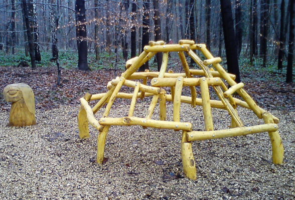 Obnova pobytových ploch v lesoparku