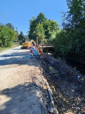 Opěrná zeď u Líštnice č. p. 26, 27 a 308