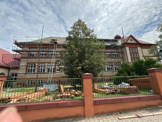 Základní škola Petra Bezruče - rekonstrukce střechy